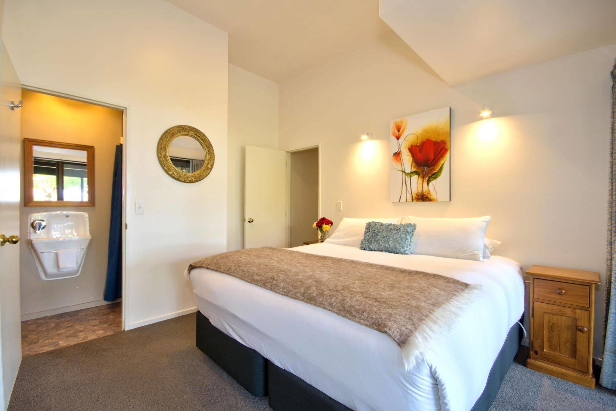 Melbourne Lodge